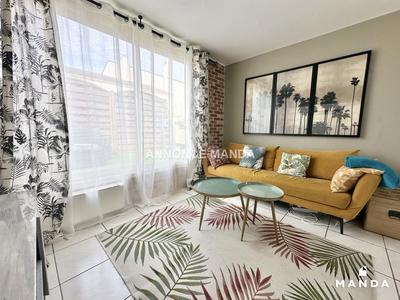 Appartement - 81 m² - 4 pièces