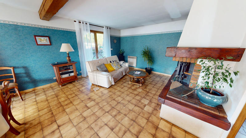 Maison - 140 m² - 5 pièces