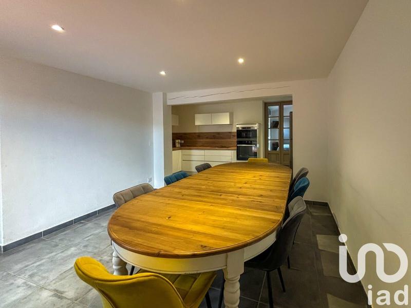 Maison - 194 m² - 7 pièces