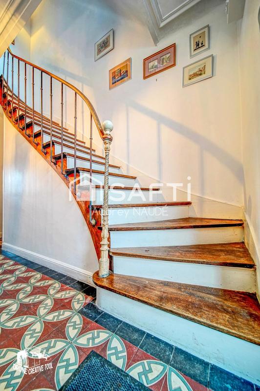 Maison de ville - 144 m² - 7 pièces