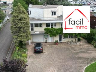 Villa - 418 m² - 10 pièces