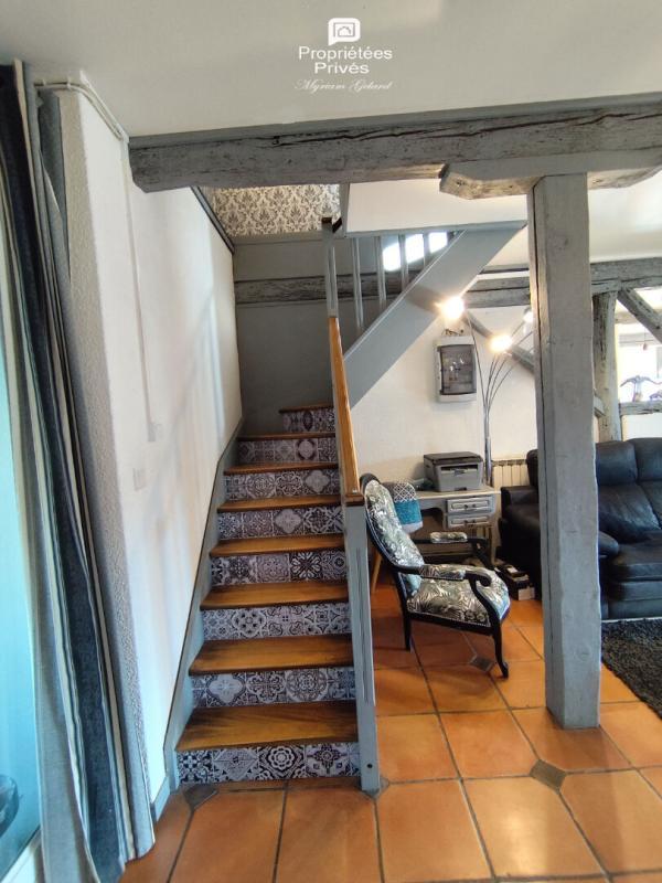 Maison - 287 m² - 10 pièces