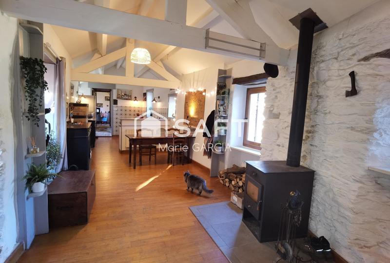 Maison - 103 m² - 5 pièces