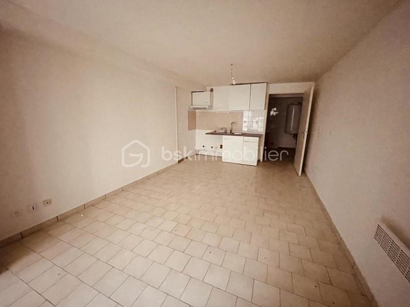 Studio - 28 m² - 1 pièce