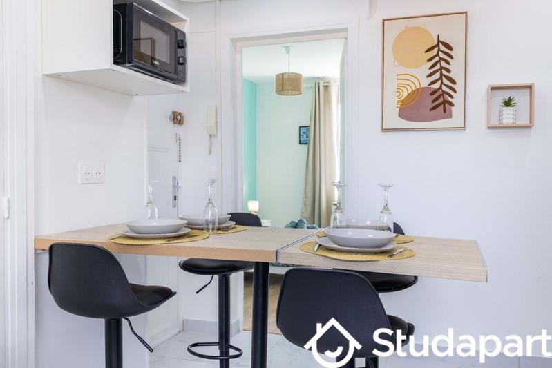 Chambre - 1 m² - 1 pièce