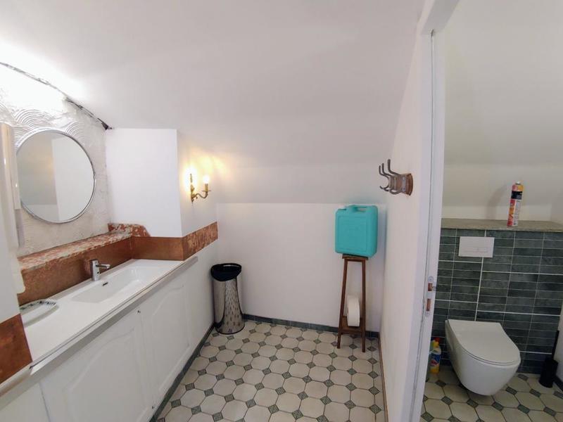 Fonds de commerce - 140 m²