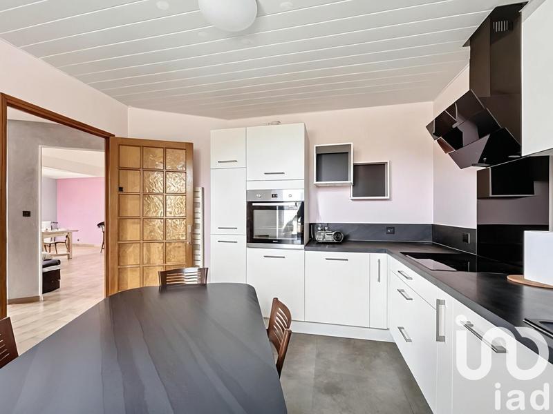 Maison - 153 m² - 7 pièces