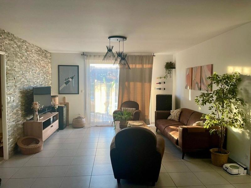Maison - 98 m² - 4 pièces