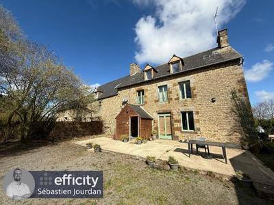 Maison - 448 m² - 19 pièces