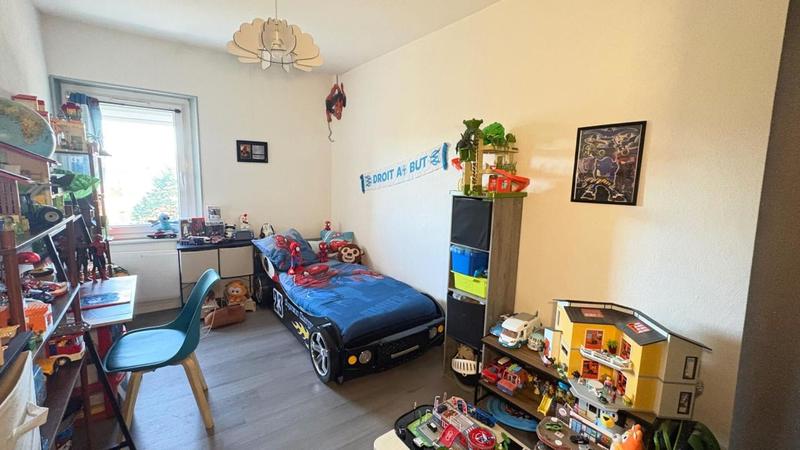 Maison - 159 m² - 7 pièces