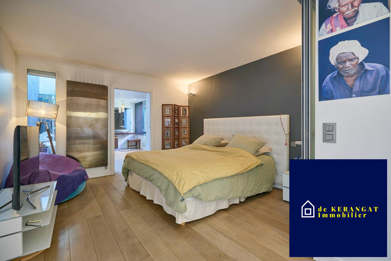 Villa - 238 m² - 8 pièces