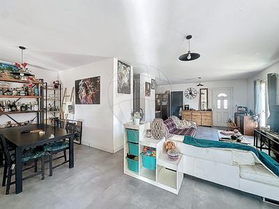 Maison - 106 m² - 6 pièces