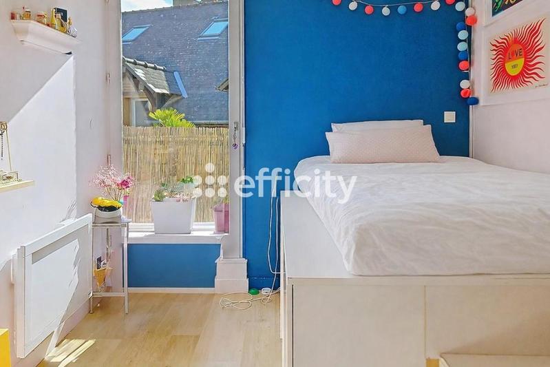 Appartement - 166 m² - 5 pièces