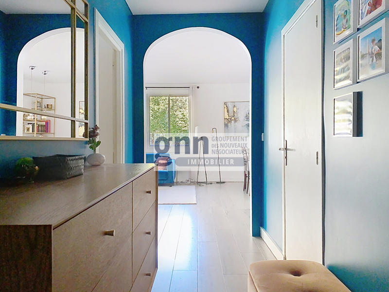 Appartement - 100 m² - 5 pièces