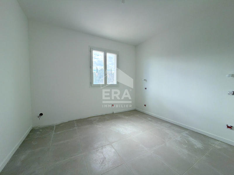 Maison - 99 m² - 4 pièces