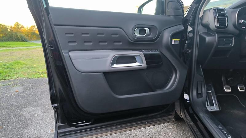 Citroën C5 Aircross 1 1.5 BlueHDi 130 Shine Pack