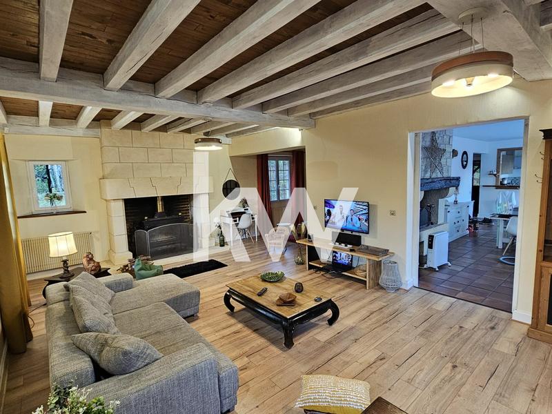 Maison - 257 m² - 6 pièces