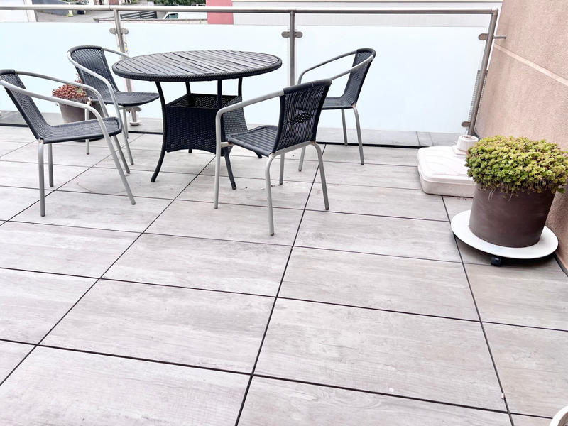 Propriété - 190 m² - 6 pièces