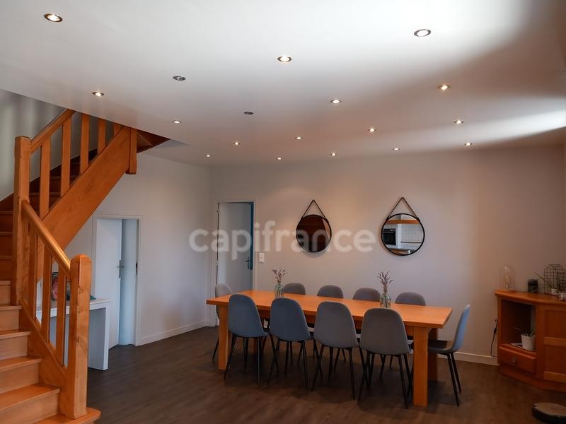 Longère - 190 m² - 8 pièces