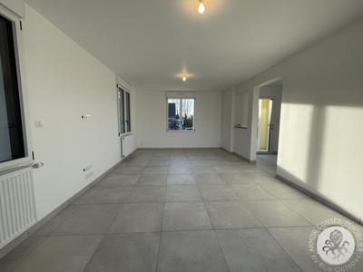 Maison - 105 m² - 6 pièces