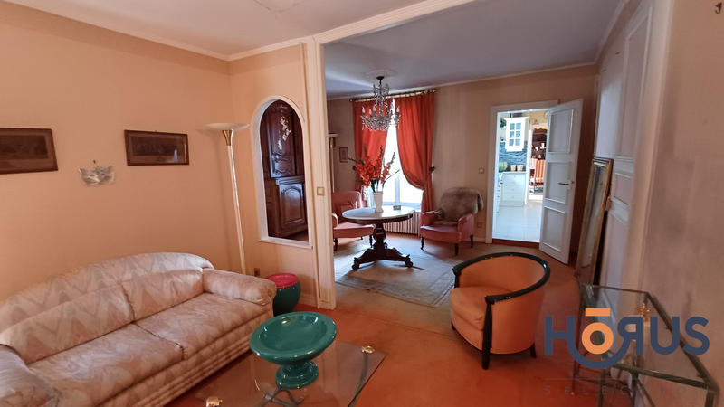 Viager - Maison - 256 m² - 14 pièces