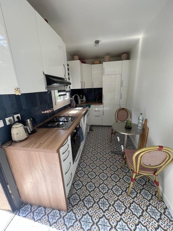 Maison - 140 m² - 5 pièces