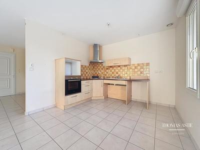 Pavillon - 85 m² - 4 pièces