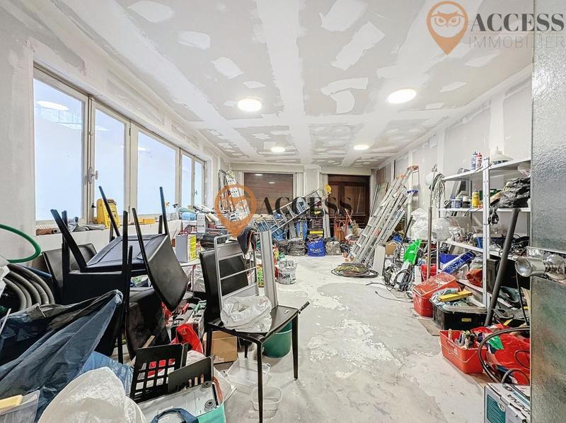 Local commercial - 60 m² - 1 pièce