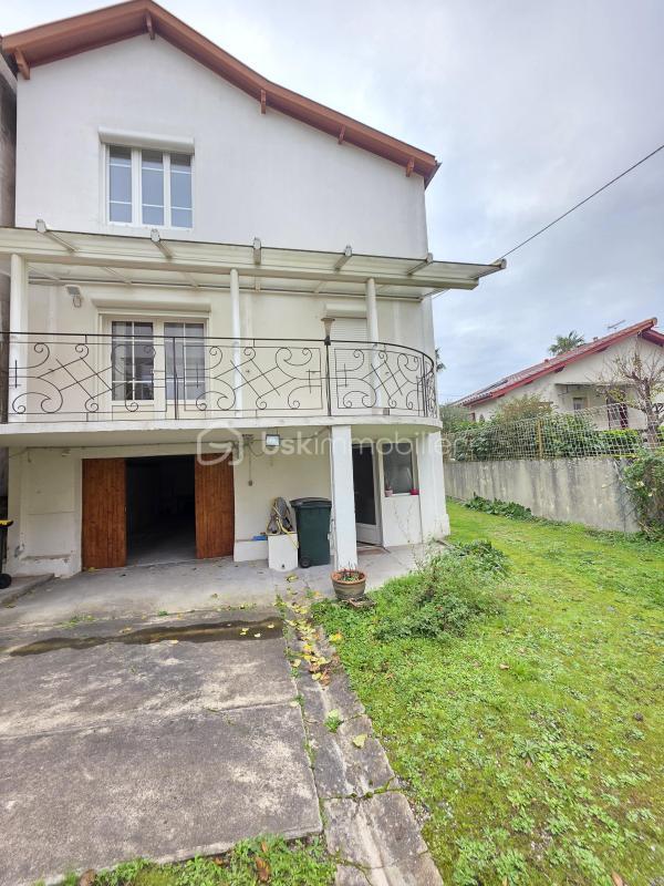 Maison - 91 m² - 4 pièces