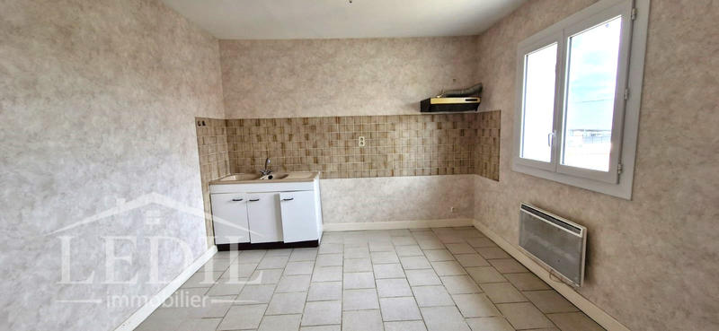 Maison - 211 m² - 7 pièces