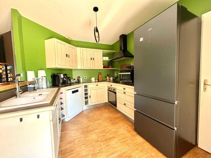 Maison - 146 m² - 6 pièces