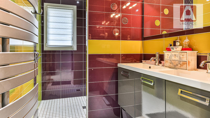 Maison - 84 m² - 3 pièces