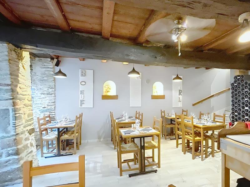 Local commercial - 99 m²