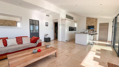 Maison - 84 m² - 4 pièces