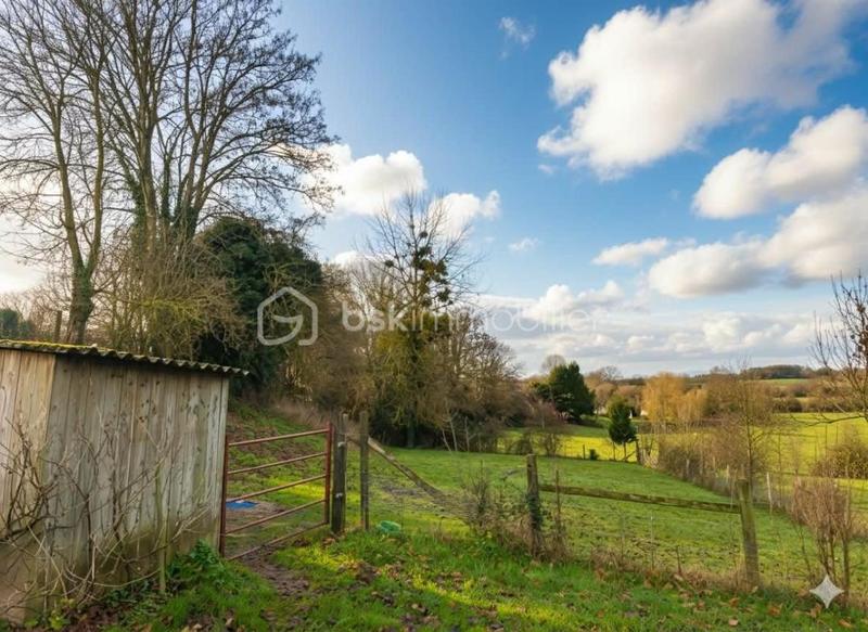 Maison - 102 m² - 4 pièces