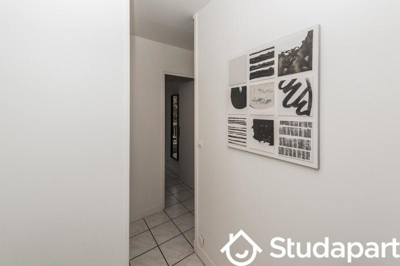 Chambre - 11 m² - 1 pièce