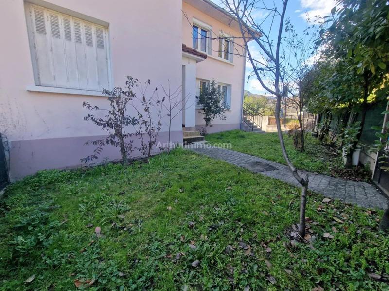 Appartement - 94 m² - 4 pièces