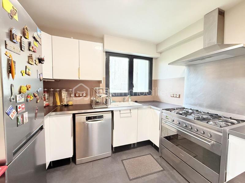 Maison - 121 m² - 5 pièces