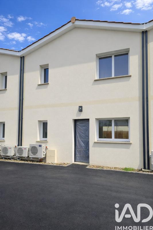 Maison - 90 m² - 4 pièces