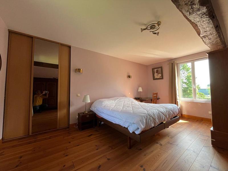 Propriété - 181 m² - 7 pièces