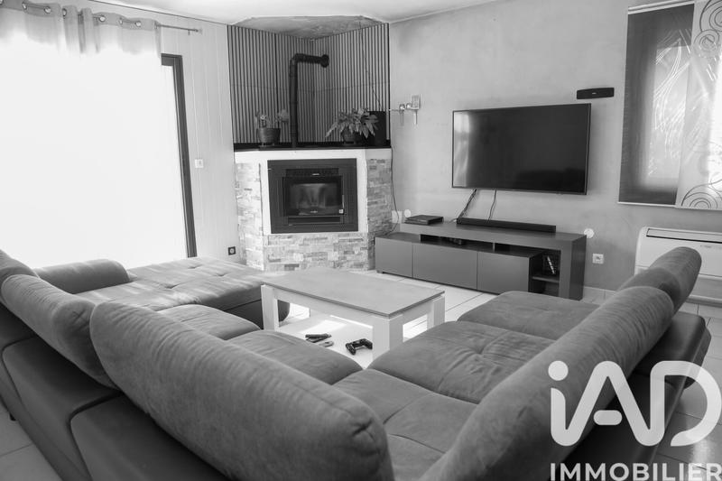 Maison - 99 m² - 4 pièces