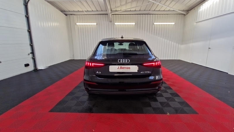 Audi A3 sportback 40 Tfsi e 204 s tronic Business Line