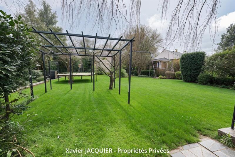 Maison - 108 m² - 4 pièces