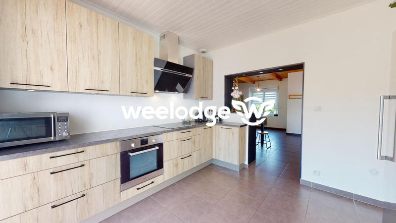 Maison - 101 m² - 5 pièces