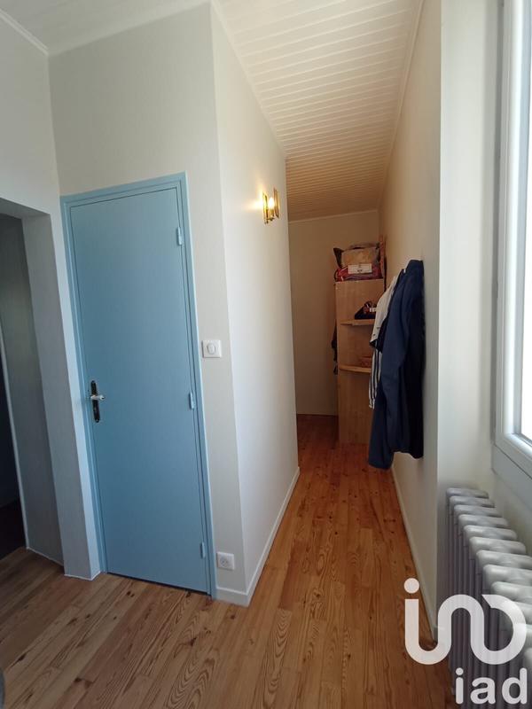 Maison - 210 m² - 8 pièces