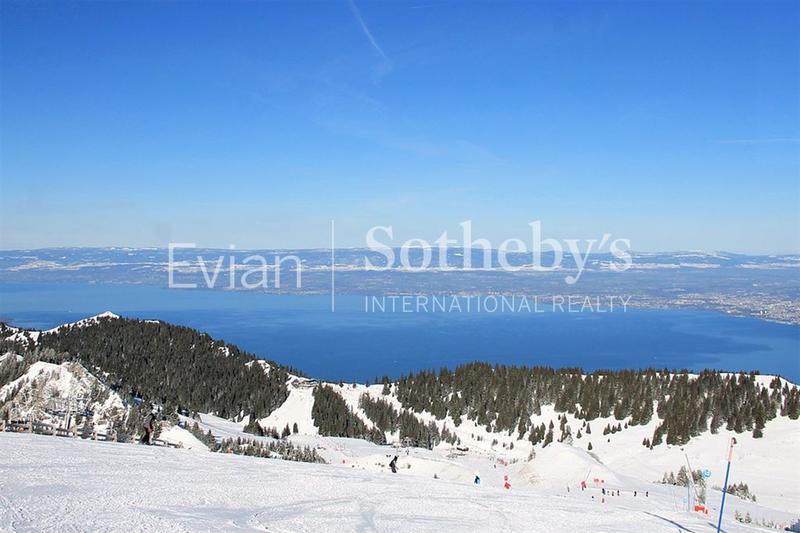 Appartement - 133 m² - 4 pièces