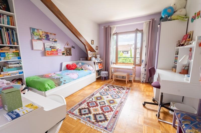 Maison - 195 m² - 8 pièces