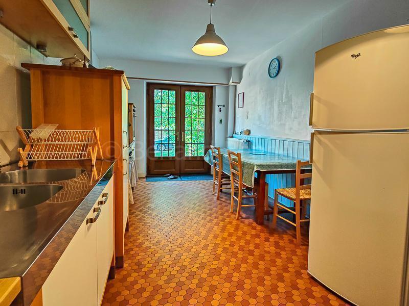 Maison en pierre - 287 m² - 9 pièces