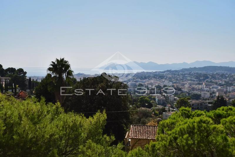 Appartement - 80 m² - 3 pièces