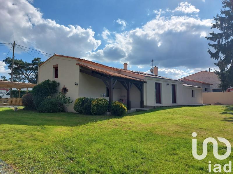 Maison - 166 m² - 6 pièces